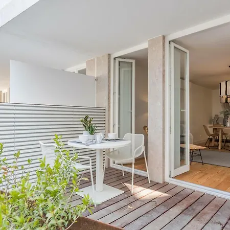 Flh Martim Moniz Terrace Flat 리스본